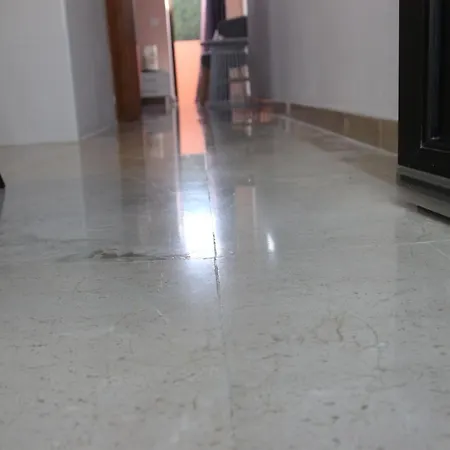 Tamaragua * Κοραλέχο